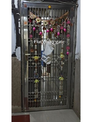 Building Lobby in 3 BHK Apartment at Mahagun My Woods, Sector 16c Greater Noida – for Sale