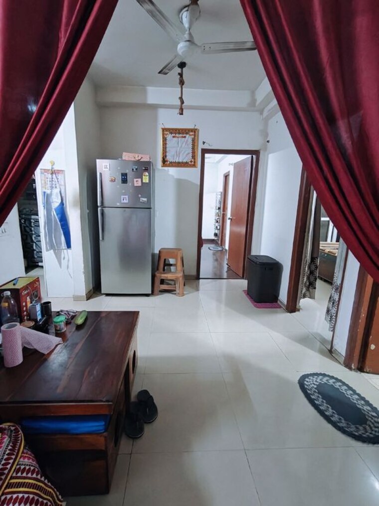 Living Room, mahagun-my-woods 3 Bedroom 1235 Sq.Ft. Apartment In Sector 16c Greater Noida Greater Noida 10178910
