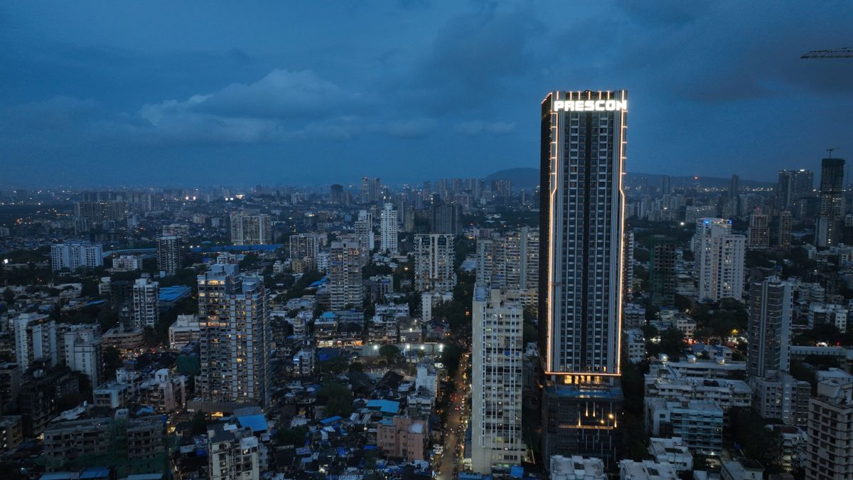 2.5 BHK 820 Sq.Ft. Apartment in Prescon Midtown Bay