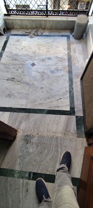 Furnished Amenities in 2 BHK Builder Floor at Malviya Nagar – for Rent