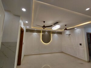 Living Room in 3 BHK Builder Floor at BPTP District 3, Sector 85 – for Sale