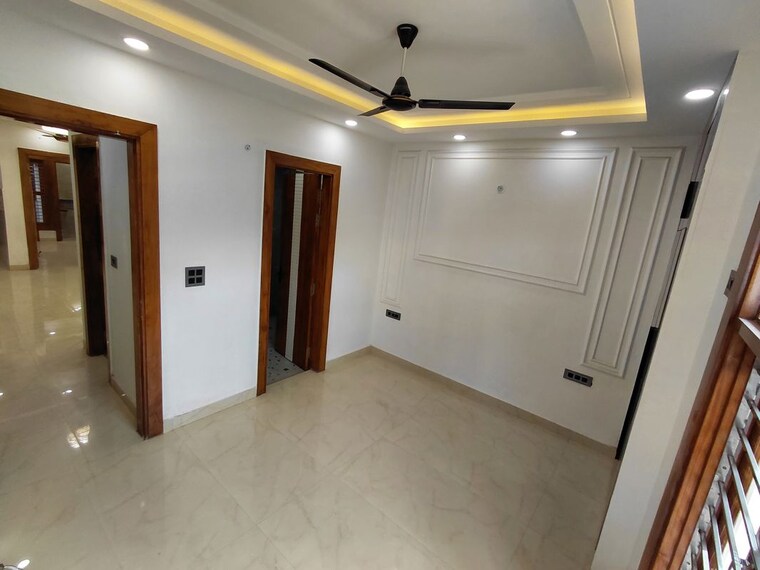 Room, bptp-district-3 3 Bedroom 153 Sq.Yd. Builder Floor In Sector 85 Faridabad 10179234