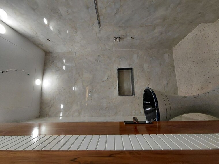Bathroom, bptp-district-3 3 Bedroom 153 Sq.Yd. Builder Floor In Sector 85 Faridabad 10179234