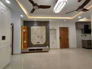 3 BHK Builder Floor For Sale in BPTP District 3, Sector 85