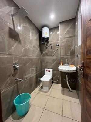 Master Bedroom in 2 BHK Builder Floor at Rajpur – for Rent