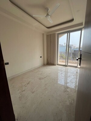 Room in 3 BHK Builder Floor at Chattarpur – for Sale