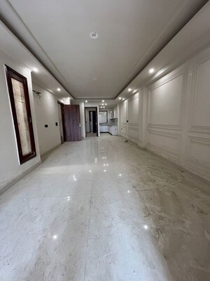 3 BHK Builder Floor For Sale in Chattarpur