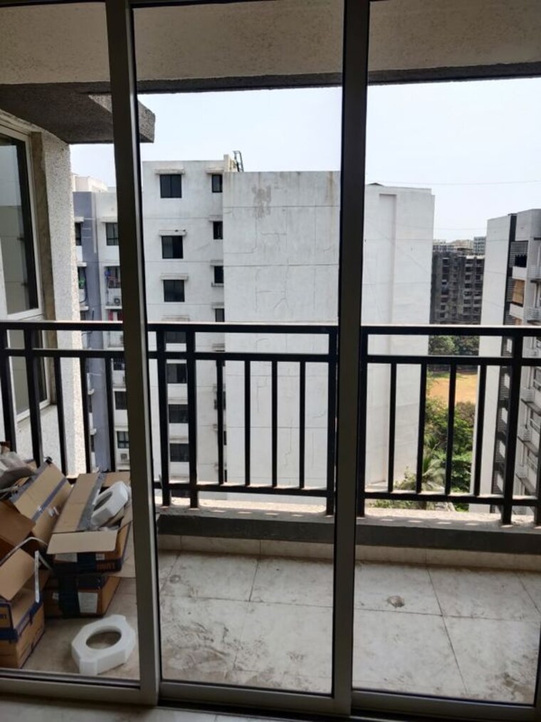 Balcony, godrej-prime 3 Bedroom 1076 Sq.Ft. Apartment In Chembur Mumbai 10179402