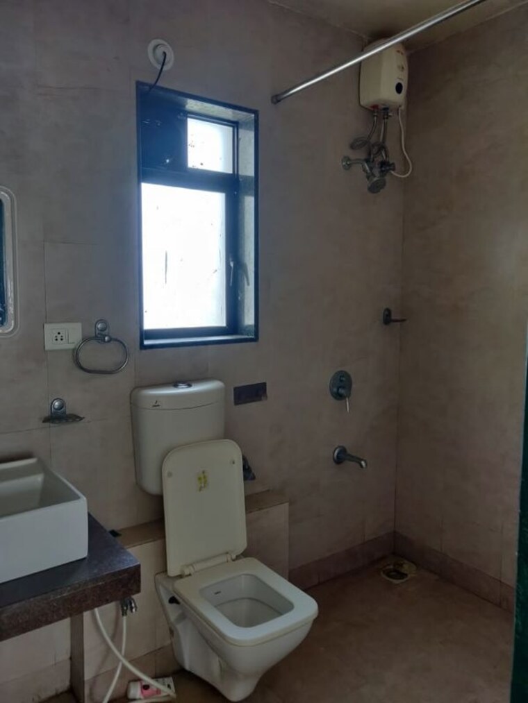 Bathroom, godrej-prime 3 Bedroom 1076 Sq.Ft. Apartment In Chembur Mumbai 10179402