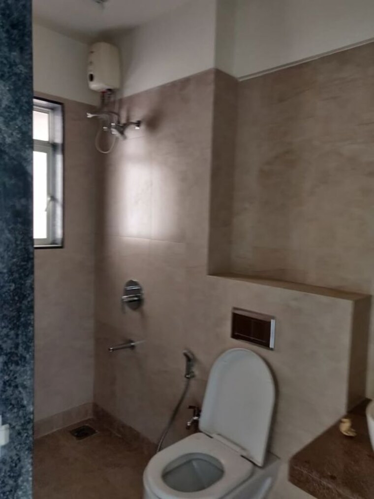 Bathroom, godrej-prime 3 Bedroom 1076 Sq.Ft. Apartment In Chembur Mumbai 10179402