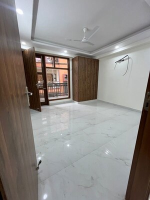 Room in 3 BHK Builder Floor at Chattarpur – for Sale