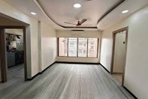 Bedroom in 4 BHK Apartment at Juhu – for Sale
