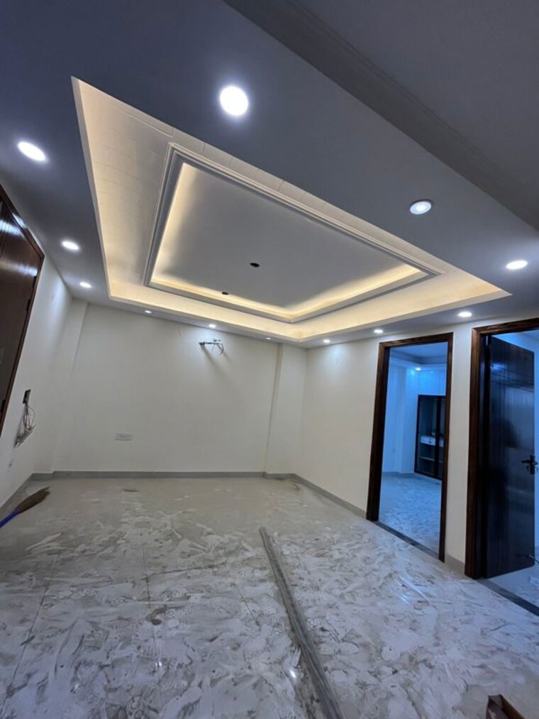 Room, rajpur 3 Bedroom 115 Sq.Yd. Builder Floor In Rajpur Delhi 10179860