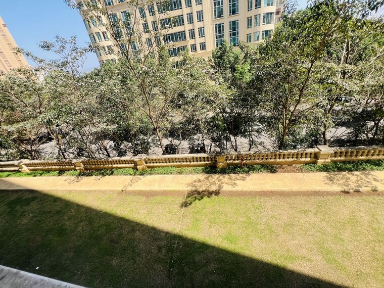 Garden, hiranandani-cardinal 2.5 Bedroom 902 Sq.Ft. Apartment In Ghodbunder Road Thane 10169680