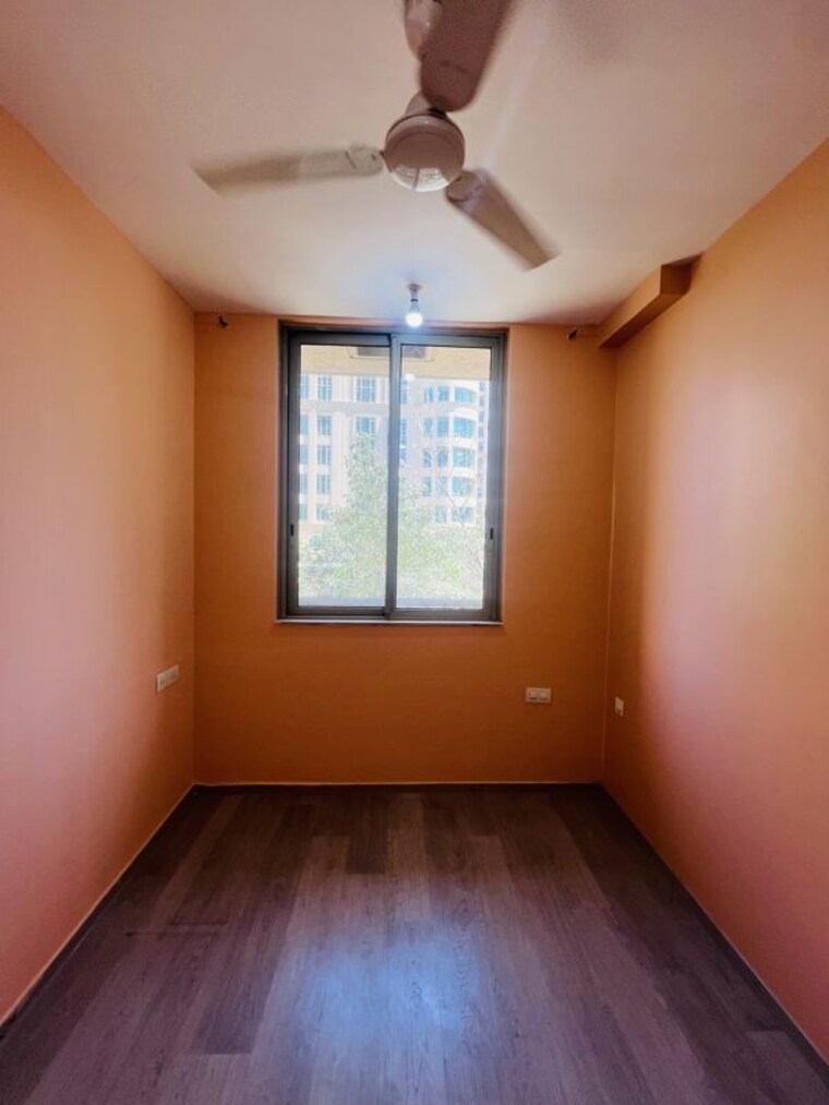 Room, hiranandani-cardinal 2.5 Bedroom 902 Sq.Ft. Apartment In Ghodbunder Road Thane 10169680