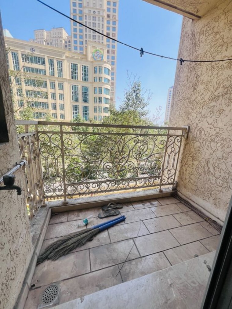 Balcony, hiranandani-cardinal 2.5 Bedroom 902 Sq.Ft. Apartment In Ghodbunder Road Thane 10169680