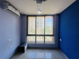 Bedroom in 2.5 BHK Apartment at Hiranandani Cardinal, Ghodbunder Road – for Rent