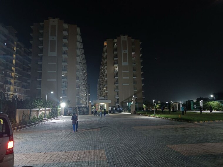 Exterior View, breez-global-heights 1 Bedroom 337 Sq.Ft. Apartment In Sohna Sector 33 Gurgaon 10179841
