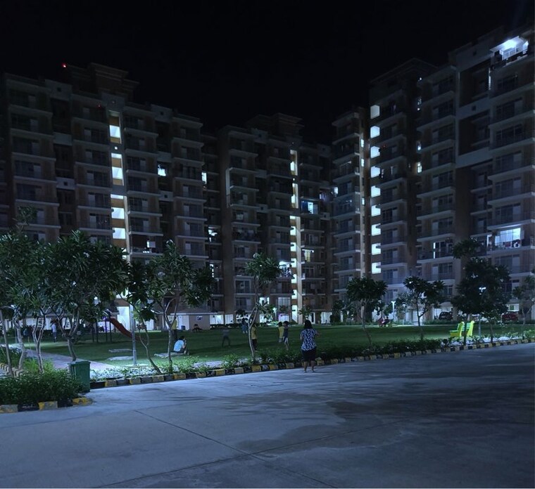 Exterior View, breez-global-heights 1 Bedroom 337 Sq.Ft. Apartment In Sohna Sector 33 Gurgaon 10179841
