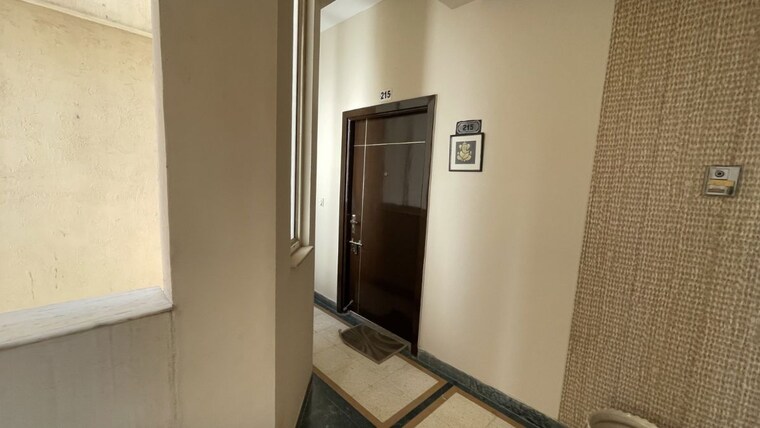 Room, dlf-regency-park-ii 5 Bedroom 3248 Sq.Ft. Penthouse In Sector 27 Gurgaon 10179969