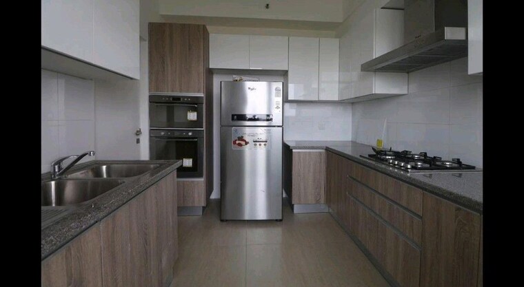 Kitchen, dlf-the-primus 3 Bedroom 1818 Sq.Ft. Apartment In Sector 82a Gurgaon 10180106