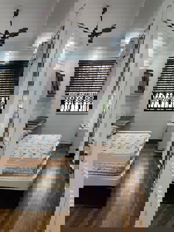 2 BHK 700 Sq.Ft. Apartment in Hiranandani Estate Queens