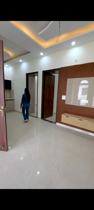 Room in 3 BHK Independent House at Sunny Enclave – for Sale