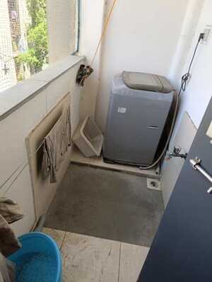 Furnished Amenities in 1 BHK Apartment at Satellite – for Rent