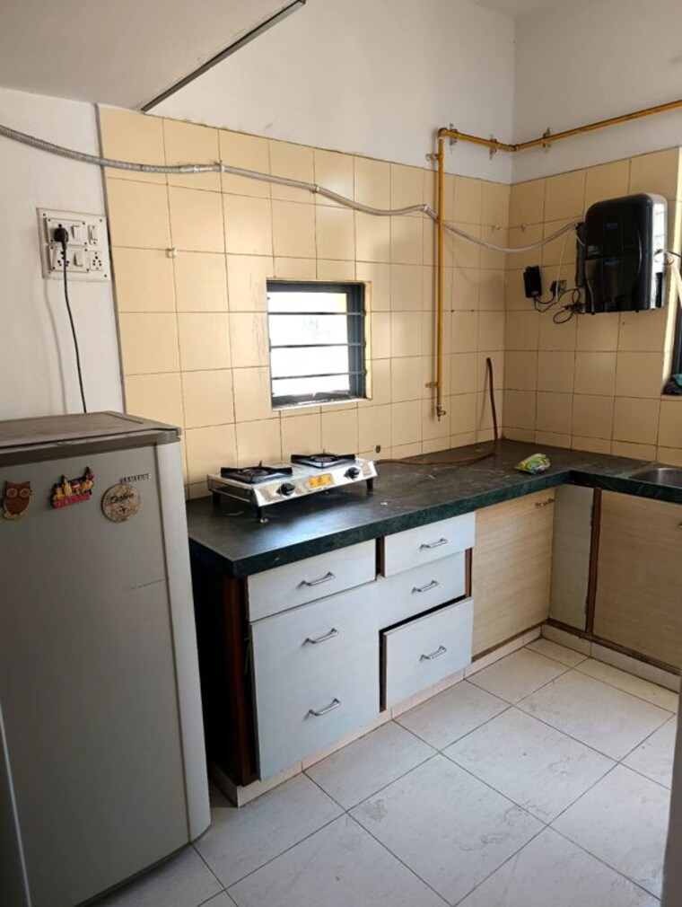 Kitchen, satellite 1 Bedroom 720 Sq.Ft. Apartment In Satellite Ahmedabad 10167270