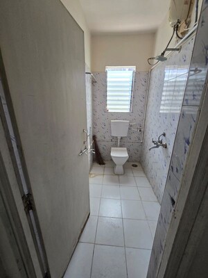 Bathroom in 1 BHK Apartment at Wadgaon Sheri – for Rent