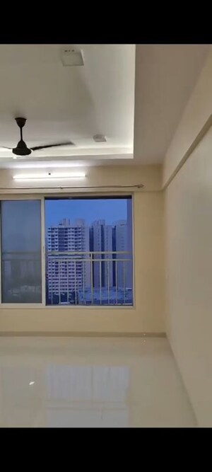 2 BHK Apartment For Rent in Dhanesh SukhVilla, Goregaon West