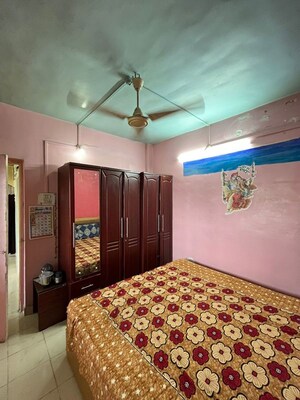 Bedroom in 1.5 BHK Apartment at Wadgaon Sheri – for Rent