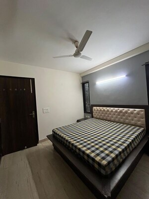 Bedroom in 1 BHK Builder Floor at Sector 45 – for Rent