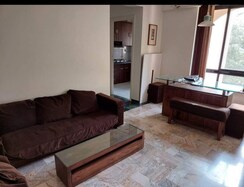 1 BHK + Extra Room Apartment For Rent in Hiranandani Estate Carrara