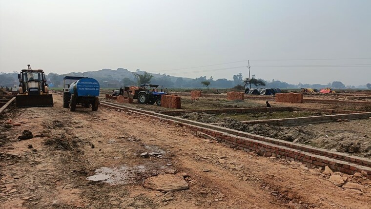 undefined, chunar  1000 Sq.Ft. Plot In Chunar Mirzapur 10180435