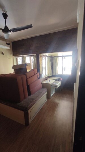  2 BHK Apartment at Santacruz West – for Rent