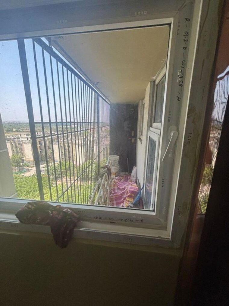 Balcony, siddharth vihar 2 Bedroom 1054 Sq.Ft. Apartment In Siddharth Vihar Ghaziabad 10180454