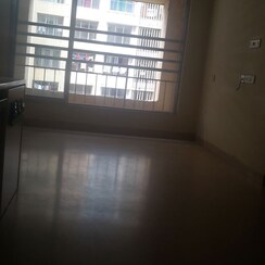 2 BHK Apartment For Sale in Lodha Aqua