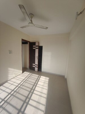 Room in 1 BHK Apartment at Parikh Peninsula Park, Virar West – for Sale