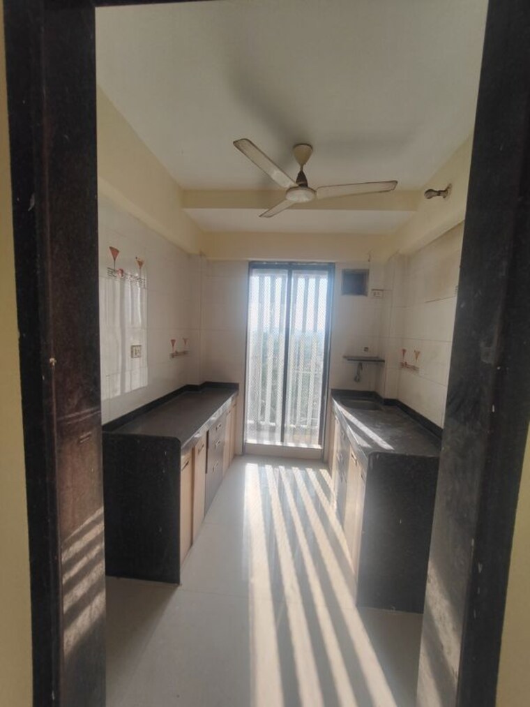 Bathroom, parikh-peninsula-park 1 Bedroom 415 Sq.Ft. Apartment In Virar West Palghar 10180574