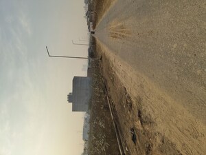   Plot at Milak Lachchhi – for Sale