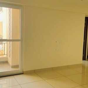 Room in 3 BHK Apartment at Allwin El Spazia, Nagla Road – for Sale