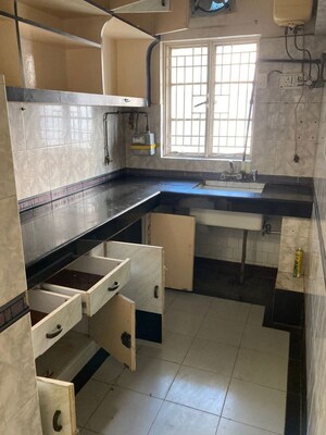 Kitchen in 2.5 BHK Apartment at Vasant Kunj – for Rent