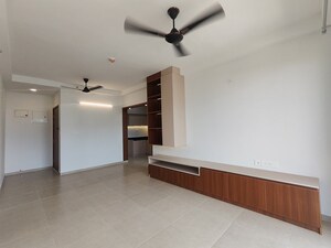 Room in 2 BHK Apartment at Bhartiya Nikoo Homes Phase 2, Thanisandra Main Road – for Rent