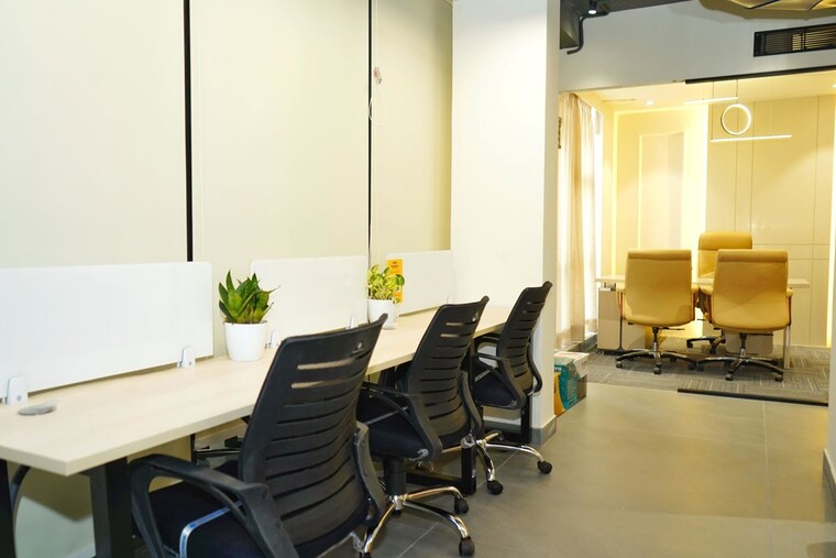 Team Area, paschim vihar Commercial Office Space 1500 Sq.Ft. In Paschim Vihar Delhi 10180616