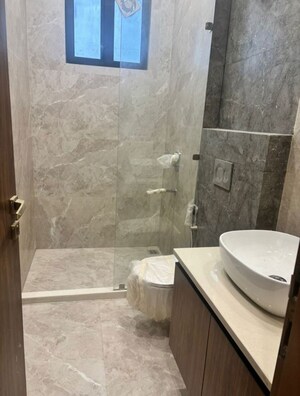 Bathroom in 3 BHK Builder Floor at Dlf Phase ii – for Rent
