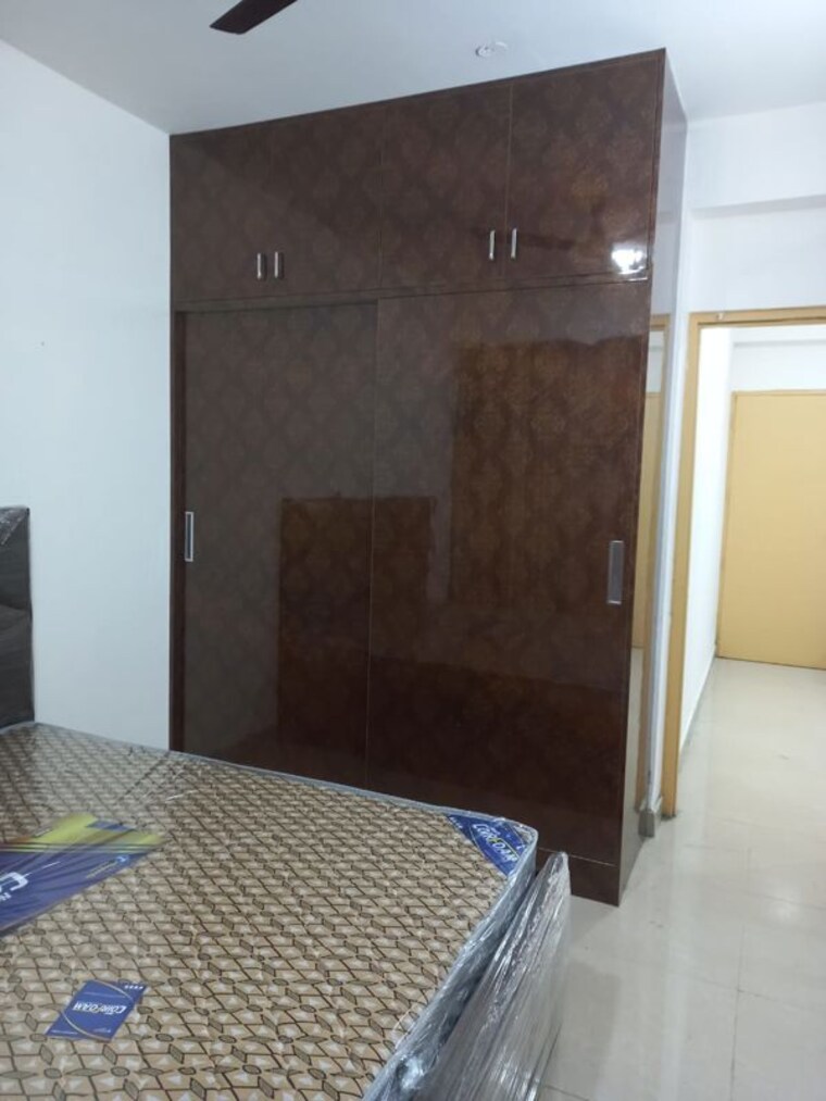 Bathroom, sector 111 1.5 Bedroom 955 Sq.Ft. Builder Floor In Sector 111 Gurgaon 10180686