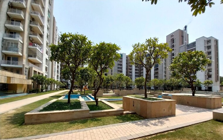 Swimming Pool, puri-pratham 3 Bedroom 1400 Sq.Ft. Apartment In Sector 84 Faridabad 10180622