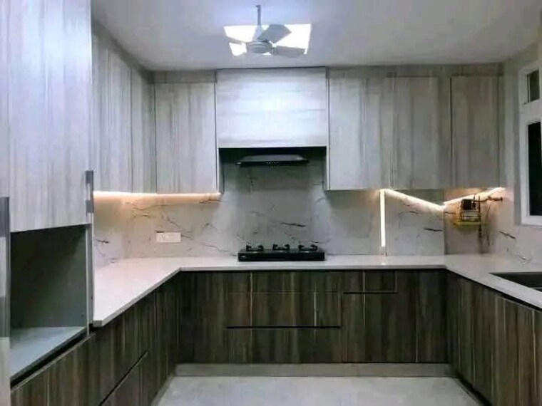 Kitchen, shivalik colony 3 Bedroom 1500 Sq.Ft. Builder Floor In Shivalik Colony Delhi 10180726
