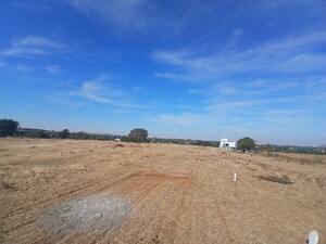  Plot For Sale in Shinde